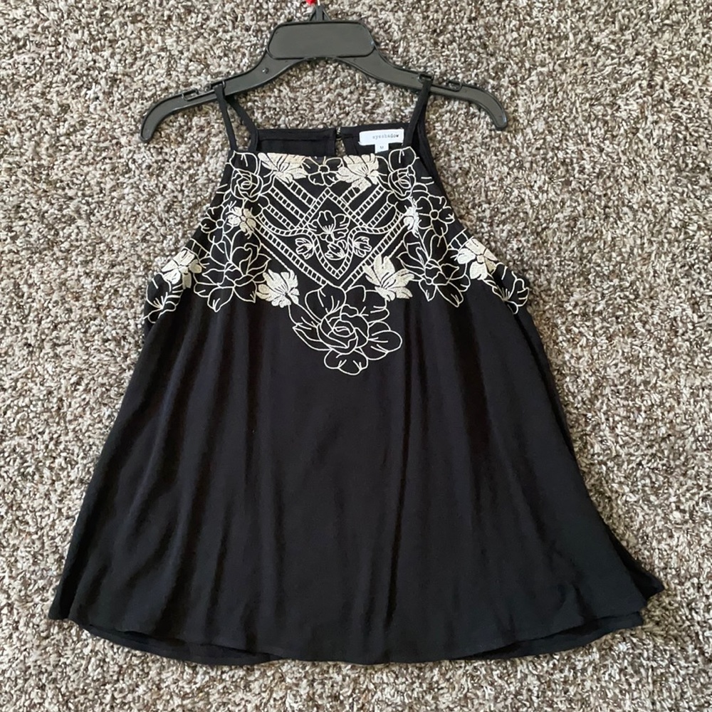 Black flow top- never worn!